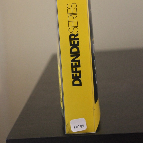 Otter Box - Defender Rugged Protection - New - Picture 3 of 6